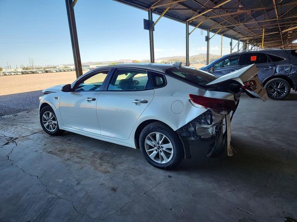 2017 KIA OPTIMA Hybrid Base — DSRA