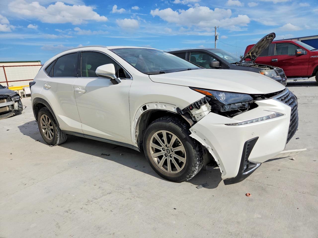 2020 LEXUS NX 300 Comfort