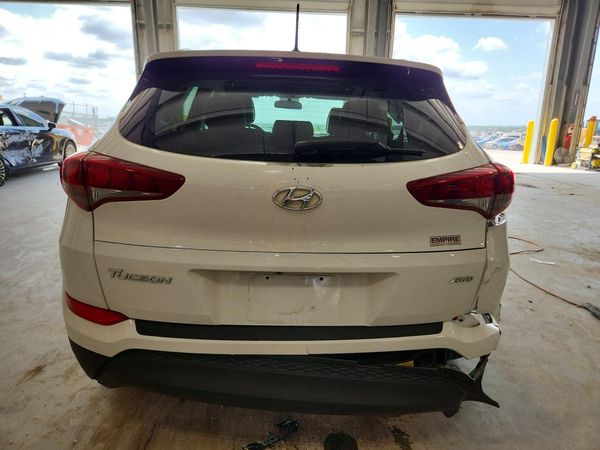 2017 HYUNDAI TUCSON