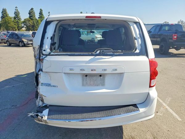 2016 DODGE GRAND CARAVAN SE