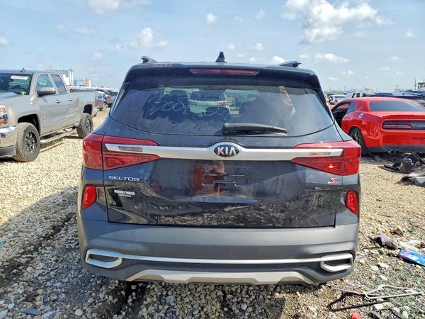 2021 KIA SELTOS S