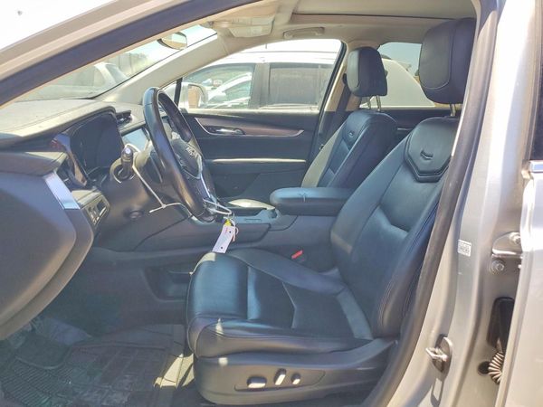 2018 CADILLAC XT5 Premium Luxury