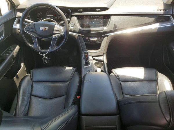 2018 CADILLAC XT5 Premium Luxury