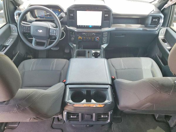 2024 FORD F150