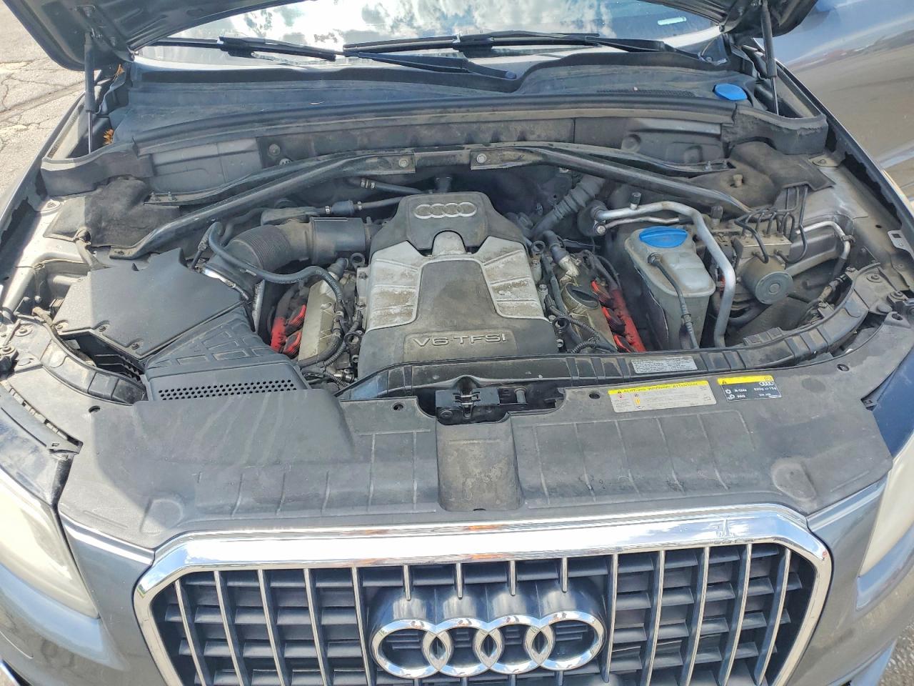 2013 AUDI Q5 Prestige
