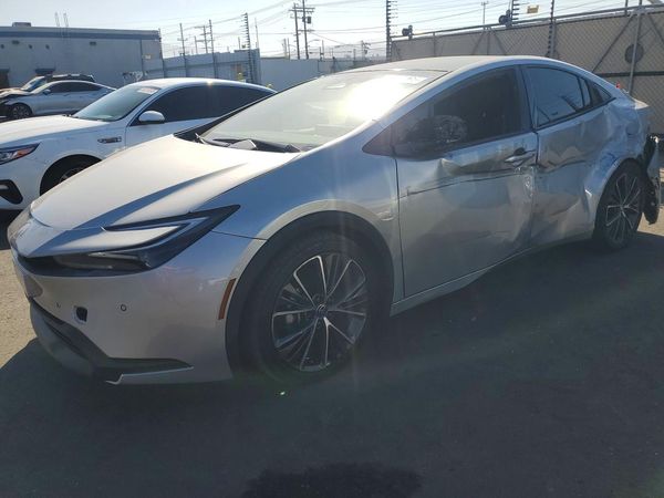 2023 TOYOTA PRIUS