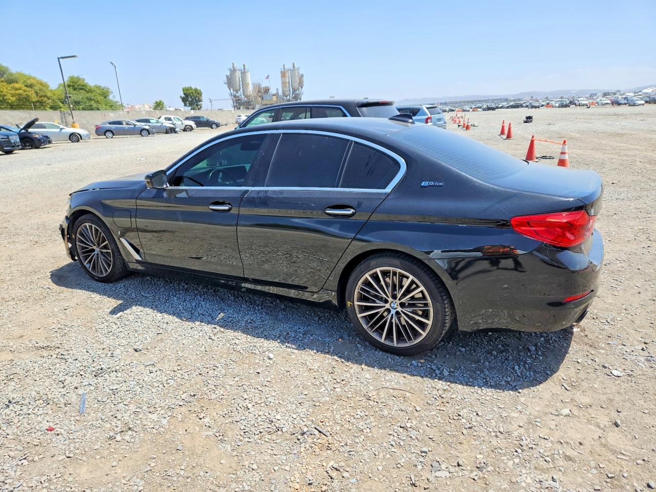 2018 BMW 530E