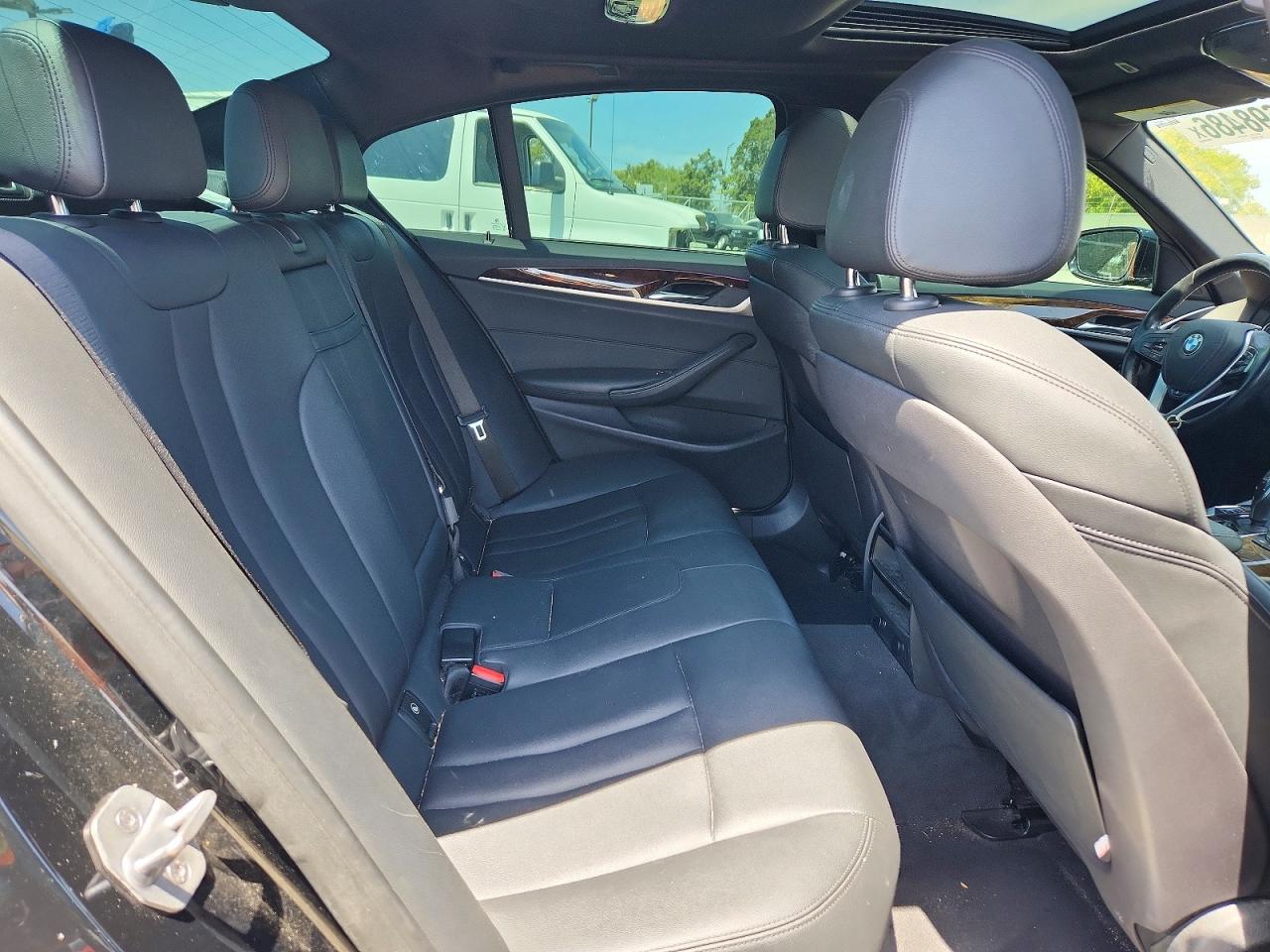 2018 BMW 530E