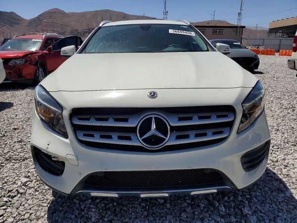 2018 MERCEDES-BENZ GLA GLA250