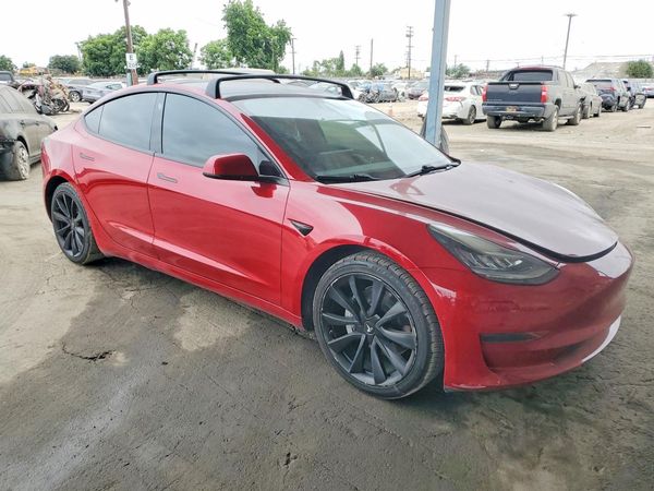 2020 TESLA MODEL 3