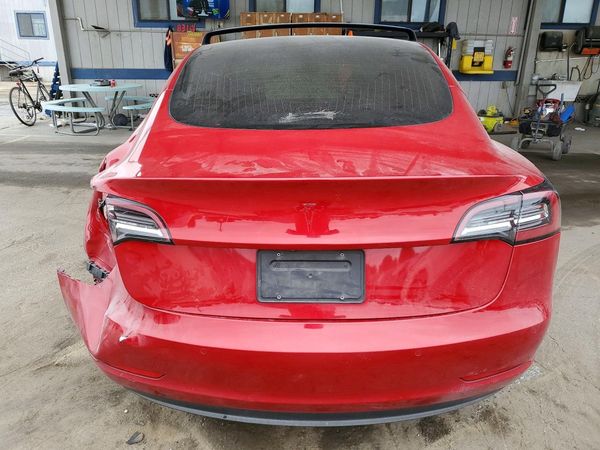 2020 TESLA MODEL 3