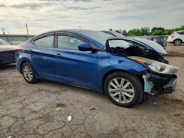 2015 HYUNDAI ELANTRA GLS(Middle)