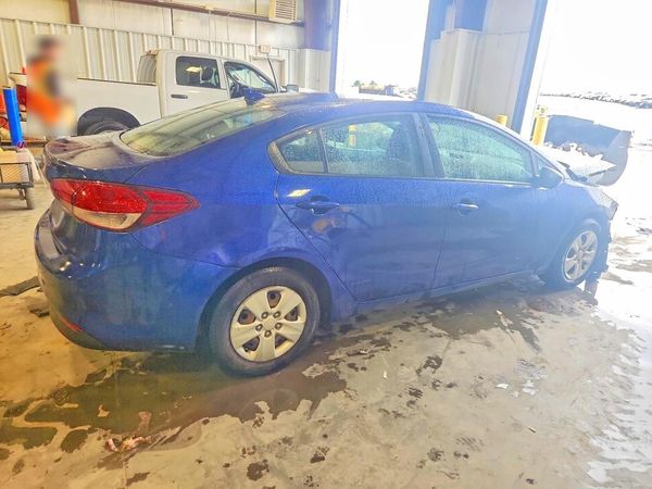 2017 KIA FORTE LX Popular, S