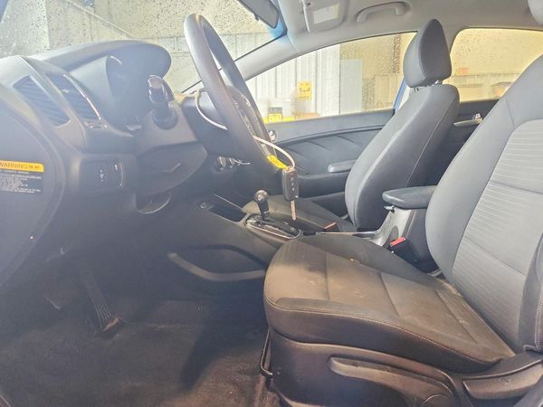 2017 KIA FORTE LX Popular, S