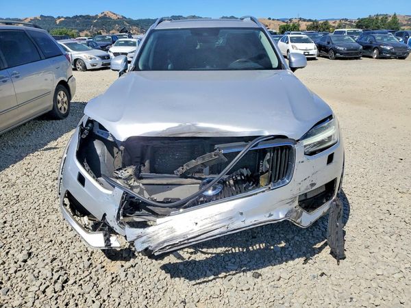 2016 VOLVO XC90 SV42 Momentum