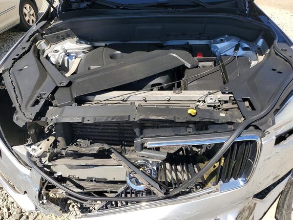 2016 VOLVO XC90 SV42 Momentum
