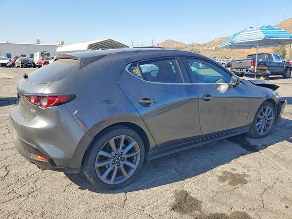 2020 MAZDA 3