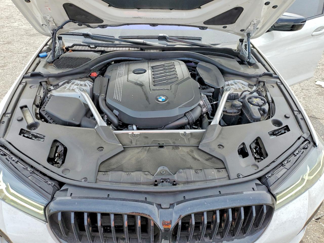 2023 BMW 540