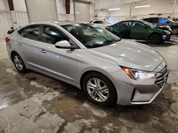 2020 HYUNDAI ELANTRA — Passenger 3/4