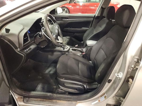 2020 HYUNDAI ELANTRA — DENT