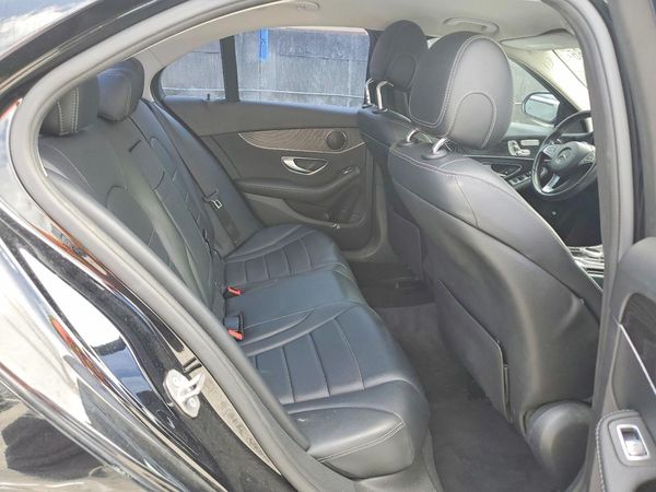2017 MERCEDES-BENZ C C300