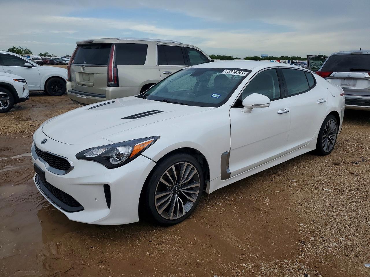 2019 KIA STINGER