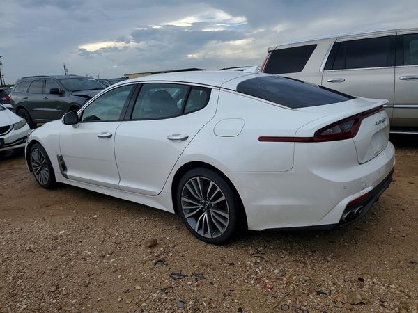 2019 KIA STINGER