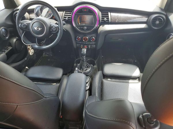 2016 MINI COOPER