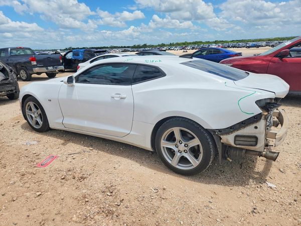 2017 CHEVROLET CAMARO 1LT