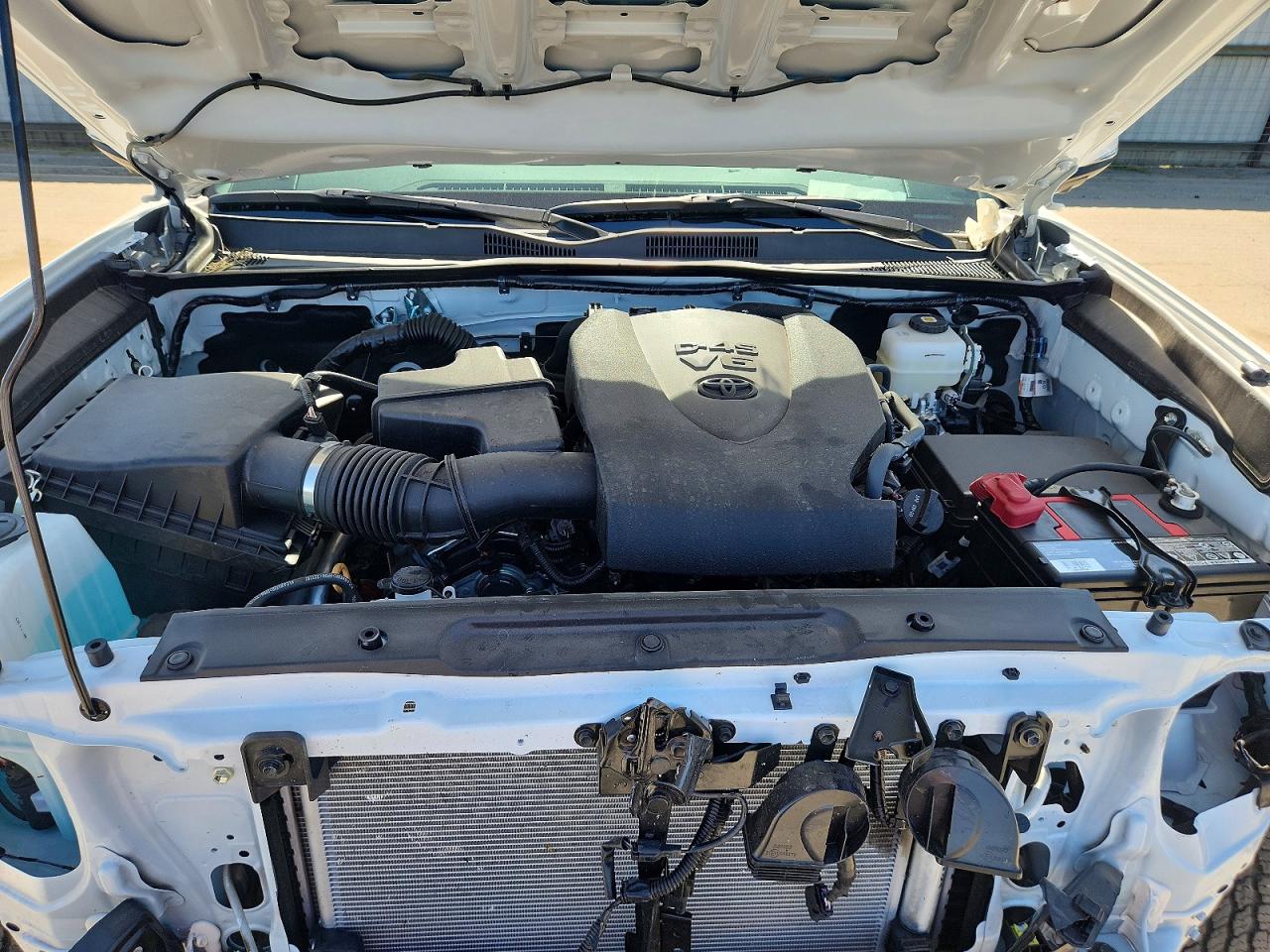 2023 TOYOTA TACOMA SR5
