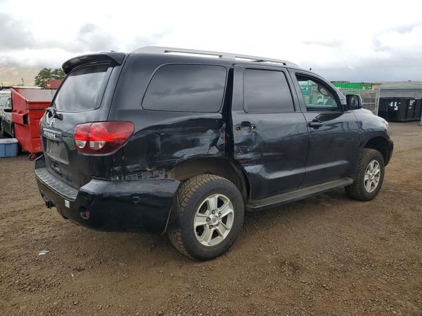 2018 TOYOTA SEQUOIA SR5/TRD Sport