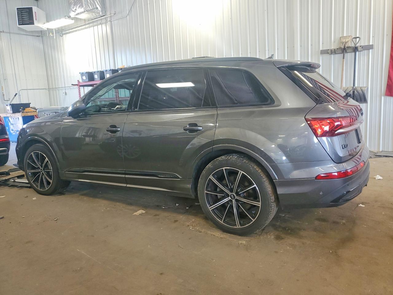2021 AUDI Q7 quattro Prestige