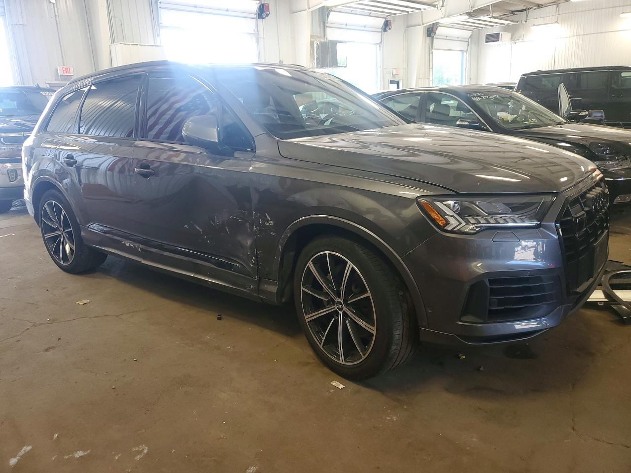 2021 AUDI Q7 quattro Prestige