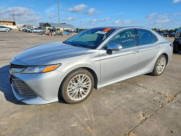 2018 TOYOTA CAMRY L/LE/SE/XLE