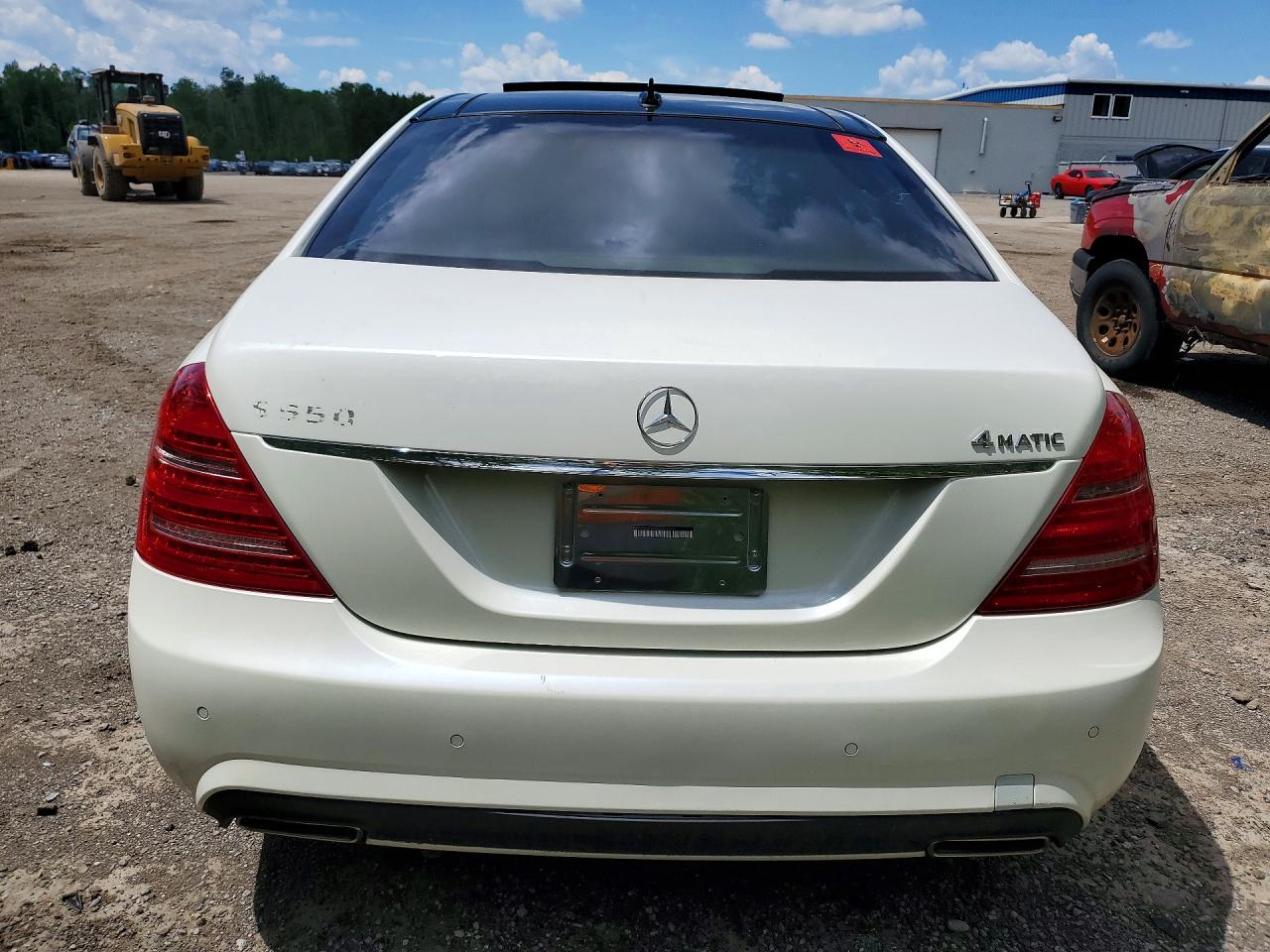 2010 MERCEDES-BENZ S S550 4-MATIC