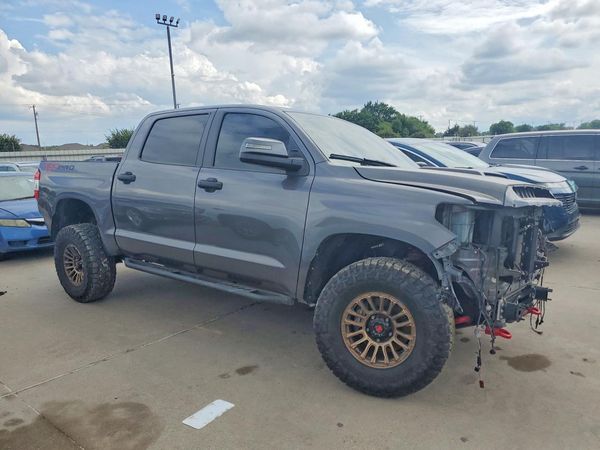 2021 TOYOTA TUNDRA SR5 grade