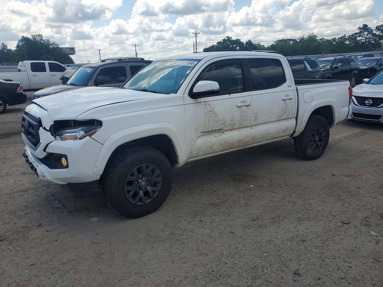2022 TOYOTA TACOMA SR5