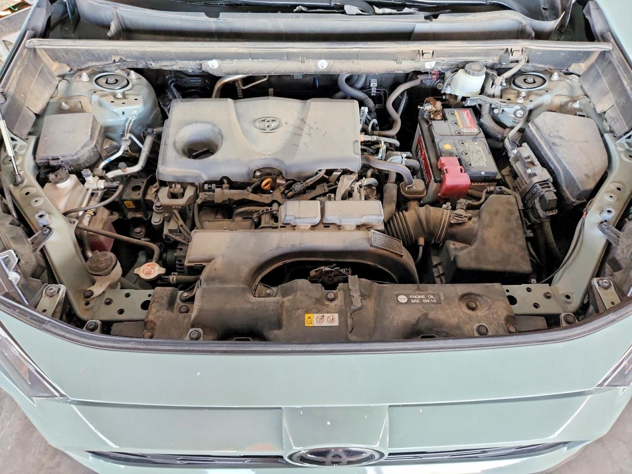 2021 TOYOTA RAV4 XLE