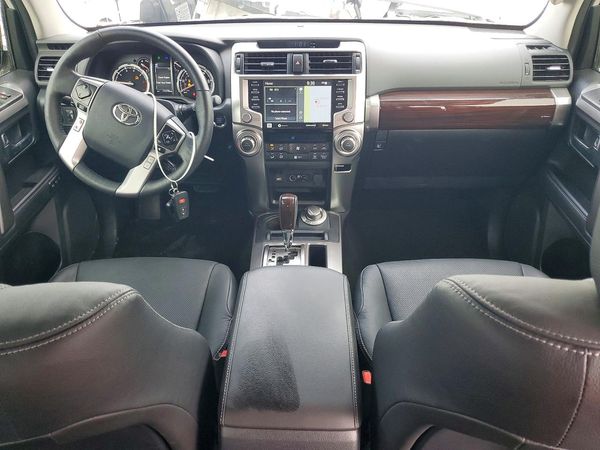 2024 TOYOTA 4RUNNER Limited