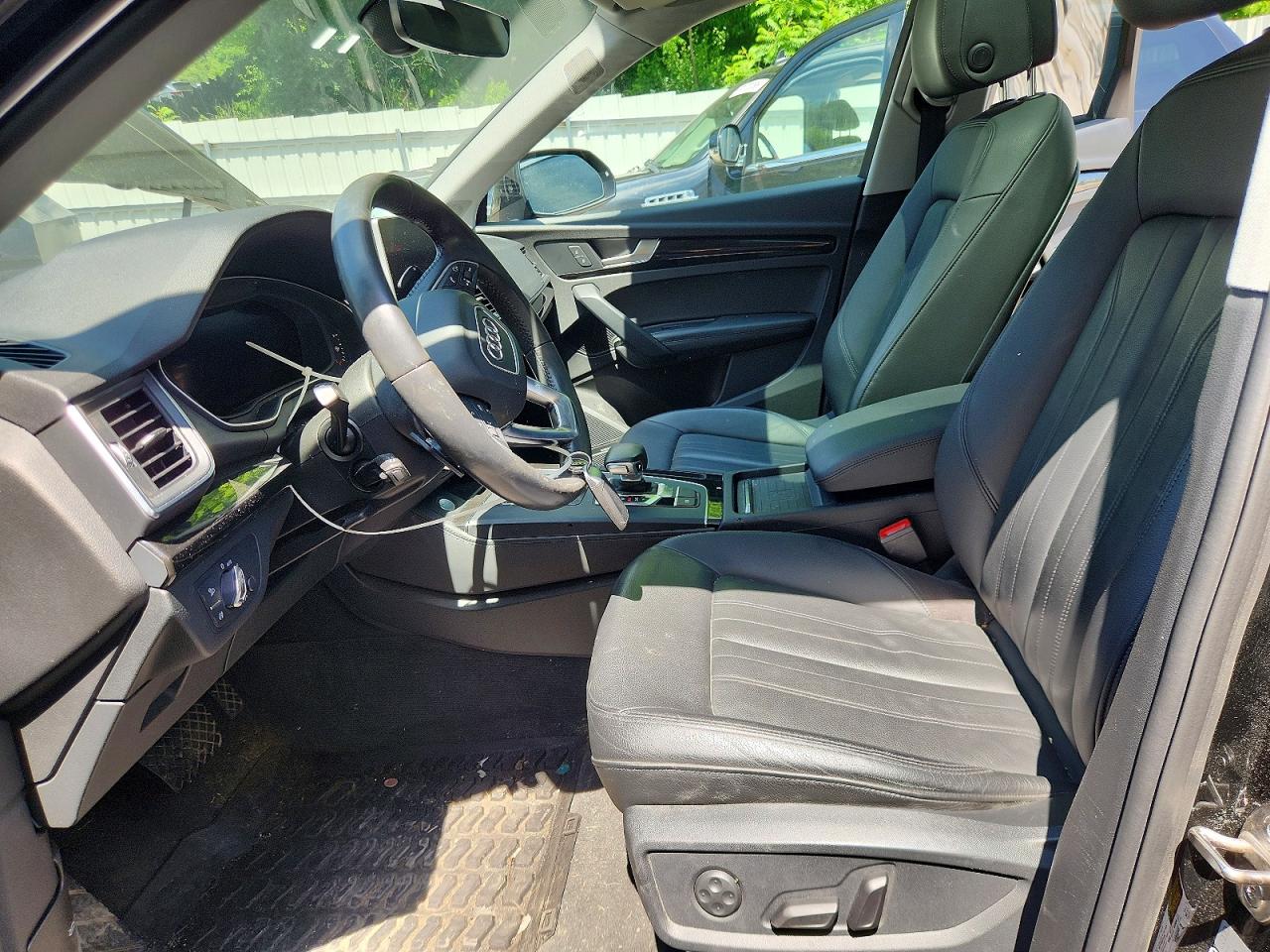 2019 AUDI Q5 quattro Premium Plus