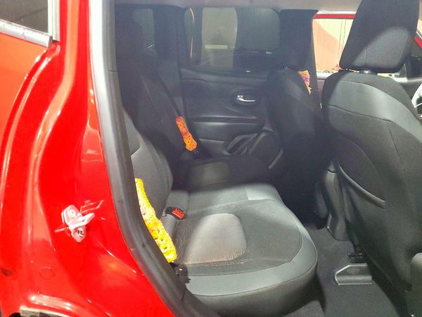 2023 JEEP RENEGADE Latitude, Upland