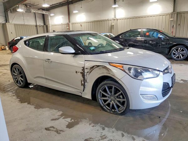 2017 HYUNDAI VELOSTER