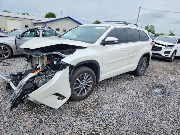 2018 TOYOTA HIGHLANDER SE/XLE