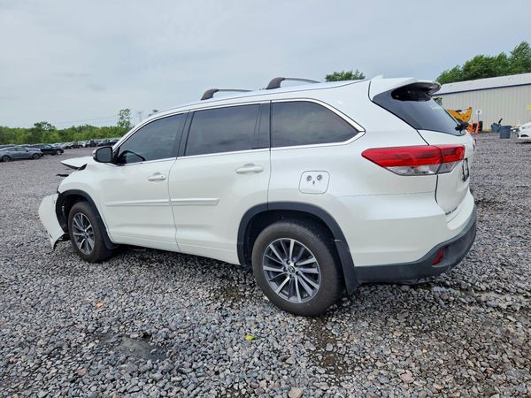 2018 TOYOTA HIGHLANDER SE/XLE