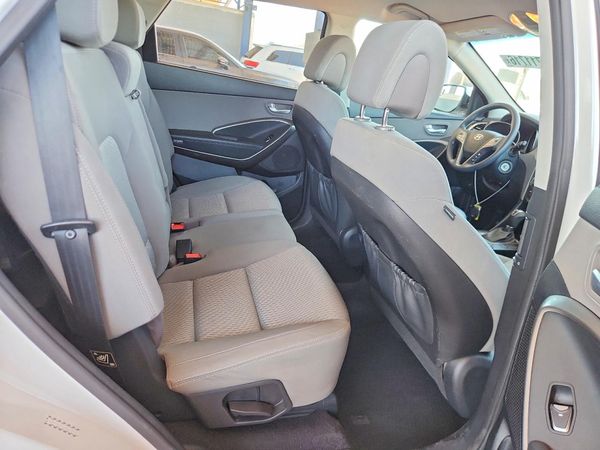2017 HYUNDAI SANTA FE GI