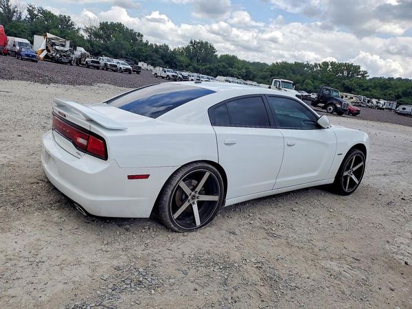 2014 DODGE CHARGER R/T
