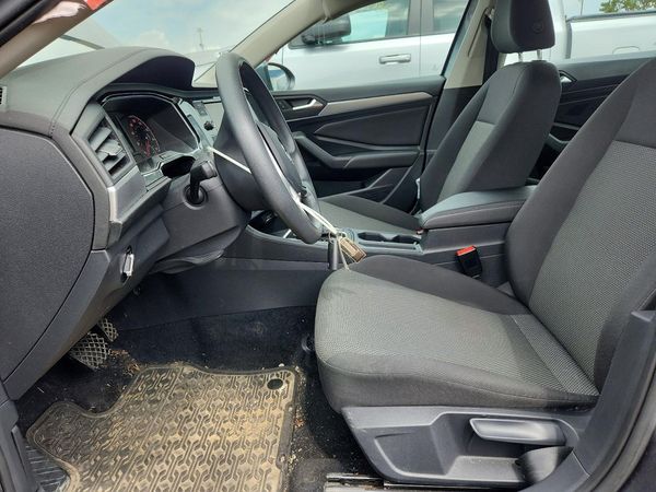 2021 VOLKSWAGEN JETTA S / SE / R-Line