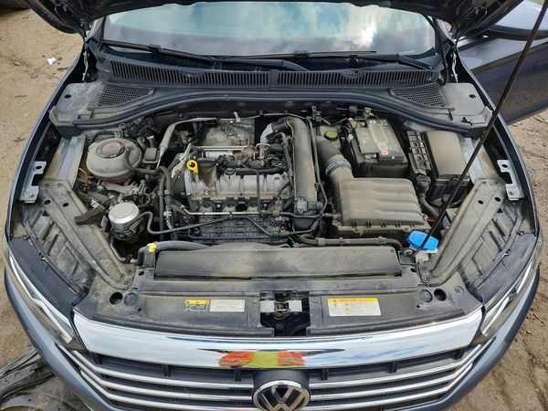 2021 VOLKSWAGEN JETTA S / SE / R-Line