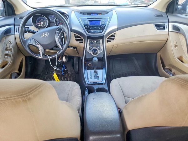 2013 HYUNDAI ELANTRA