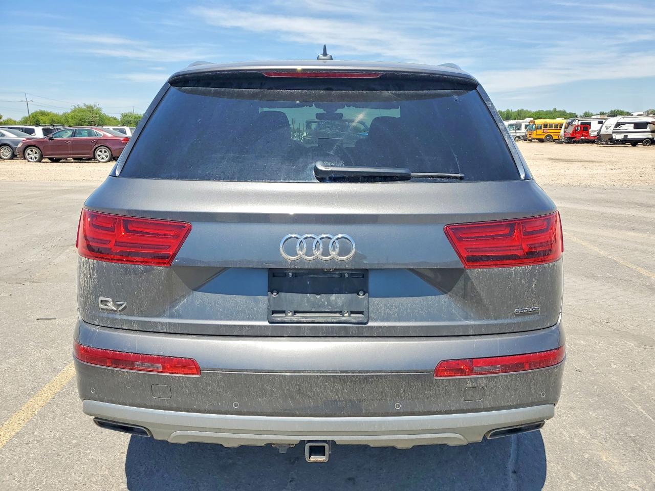 2018 AUDI Q7 quattro Premium Plus
